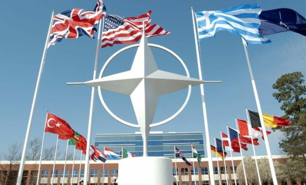 Pengertian NATO (North Atlantik Treaty Organization)